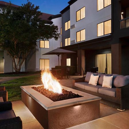 Courtyard By Marriott Tulsa Central Luaran gambar