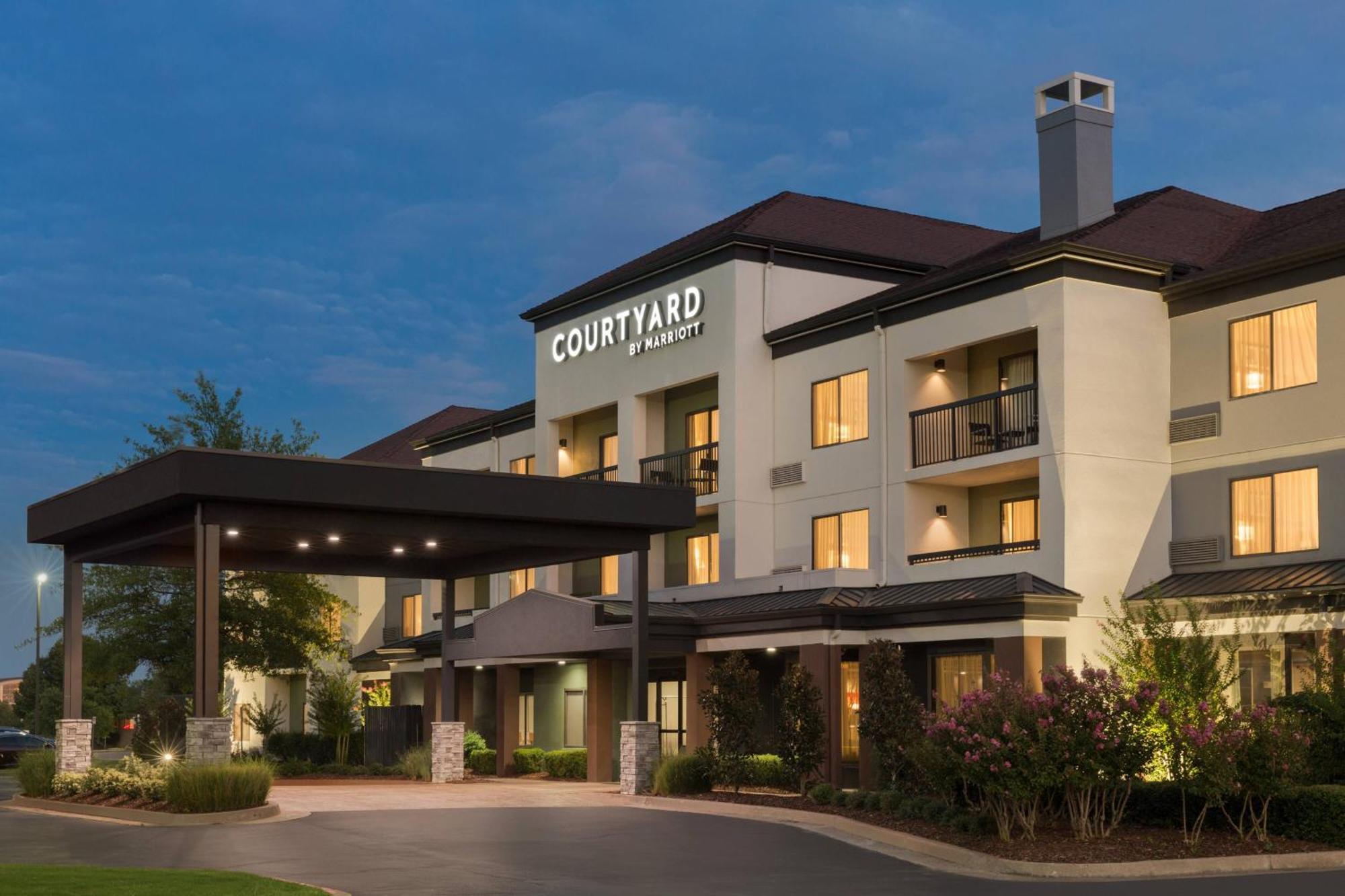 Courtyard By Marriott Tulsa Central Luaran gambar